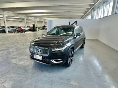 Volvo XC90 T6 AWD Geartronic 7 posti Momentum (3)