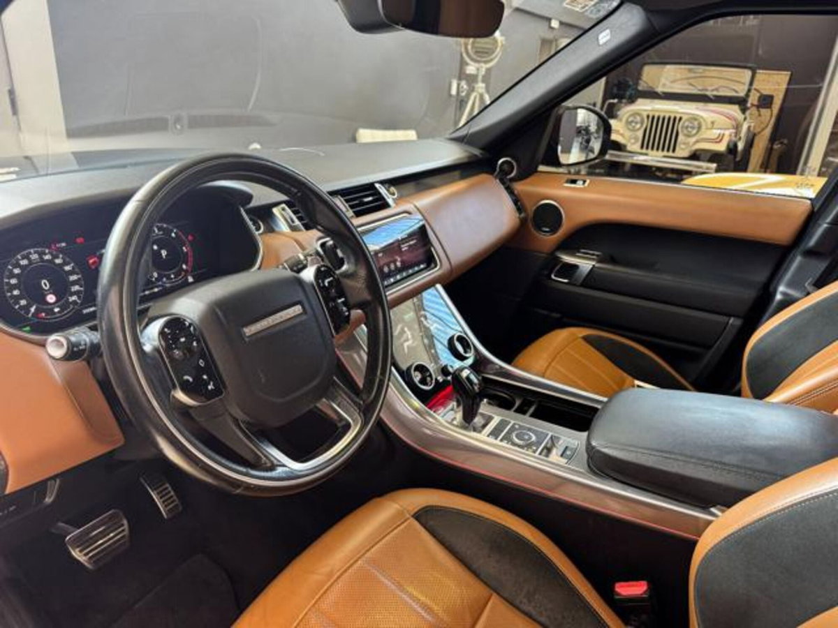 Land Rover Range Rover Sport 3.0 SDV6 249 CV HSE Dynamic (9)