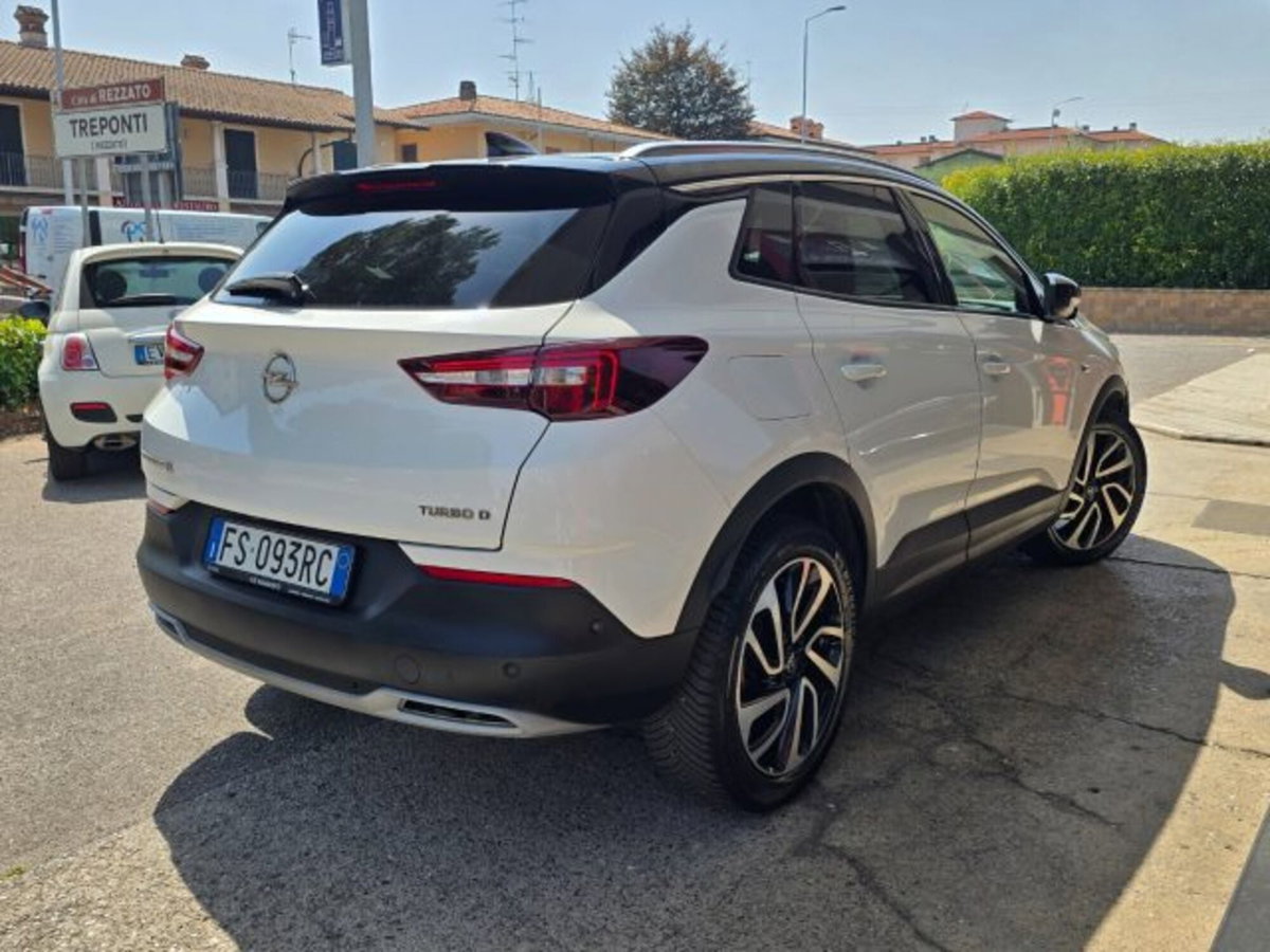 Opel Grandland X 1.5 diesel Ecotec Start&Stop Ultimate (10)