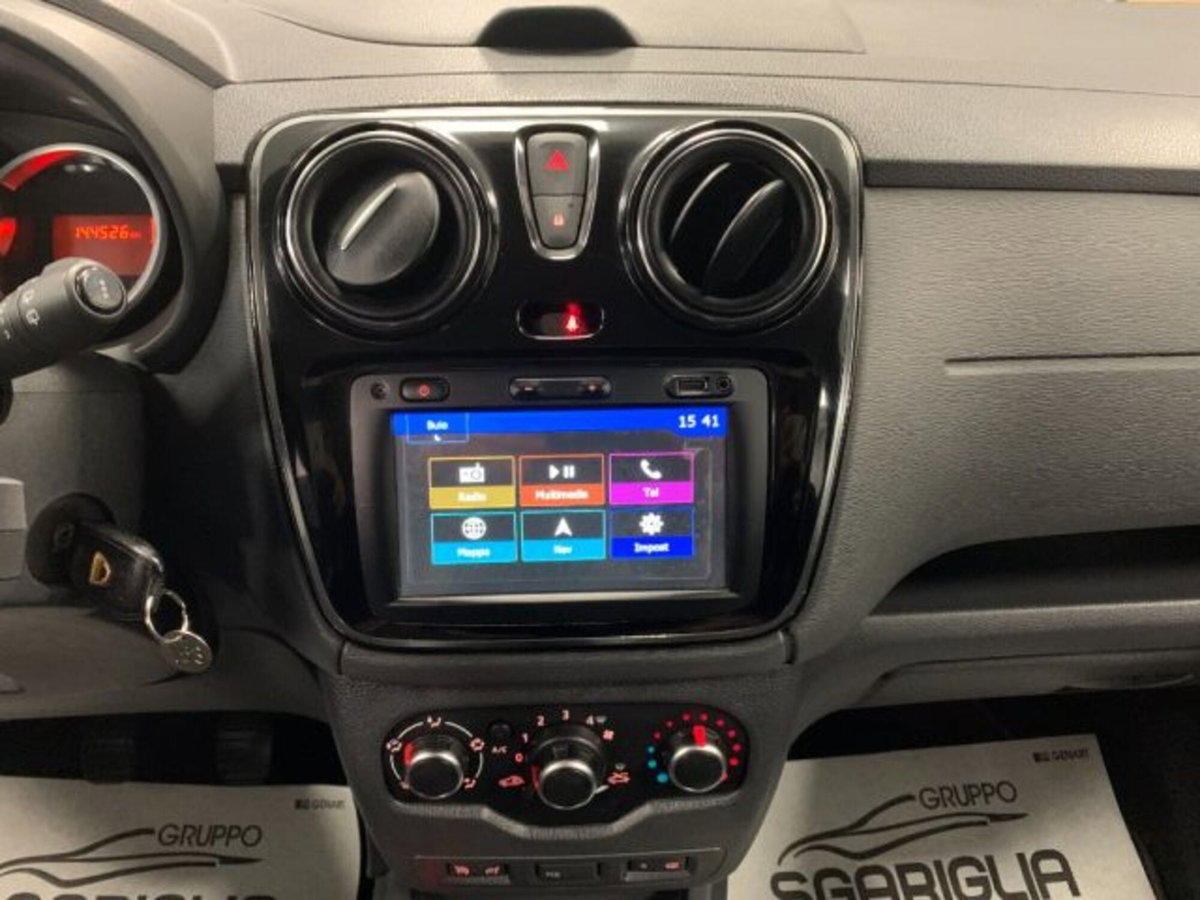 Dacia Lodgy Stepway 1.6 110CV GPL 5 posti (11)