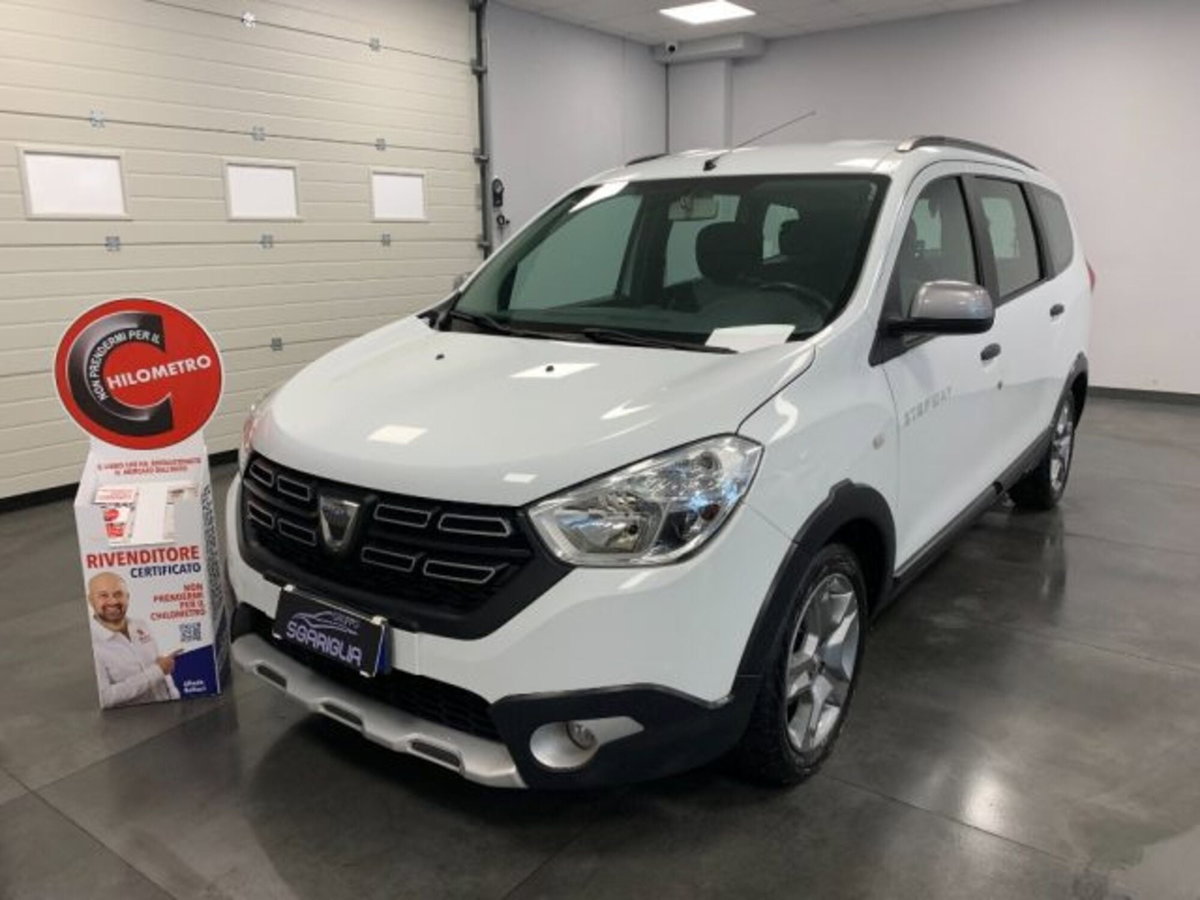 Dacia Lodgy Stepway 1.6 110CV GPL 5 posti (3)