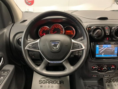 Dacia Lodgy Stepway 1.6 110CV GPL 5 posti (9)
