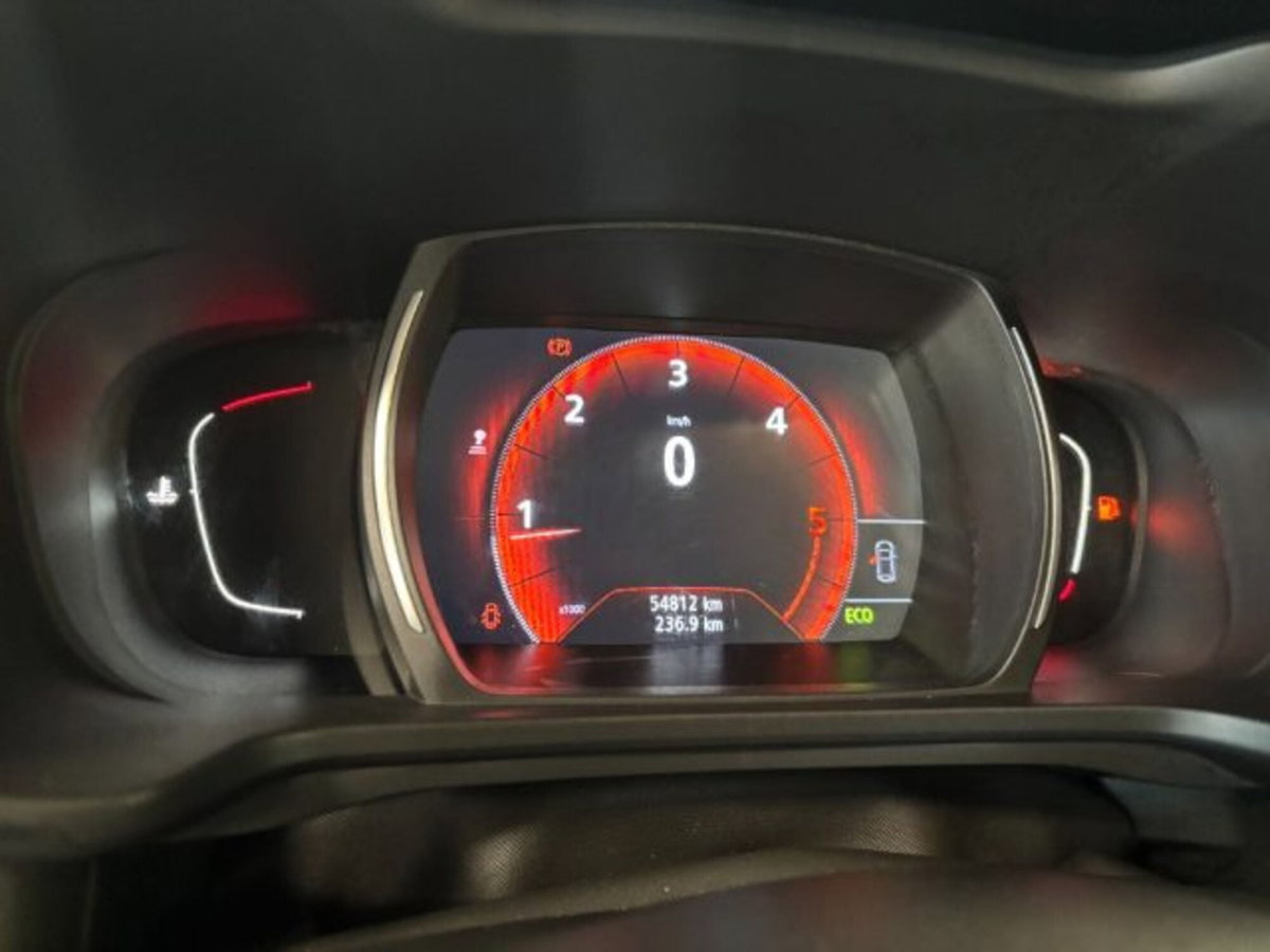 Renault Kadjar 8V 110CV Energy Intens (18)