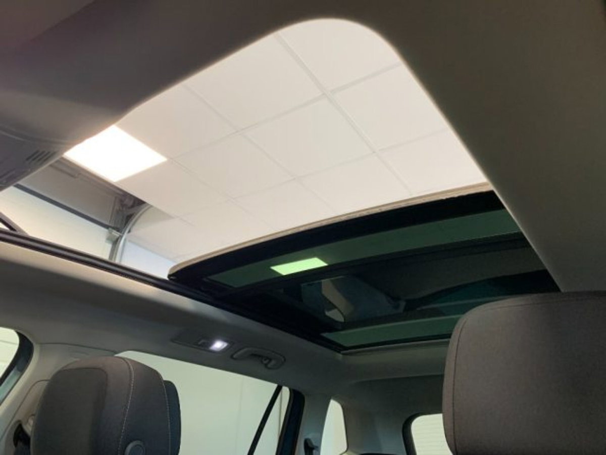 Volkswagen Tiguan Allspace 2.0 tdi Elegance 150cv dsg (9)