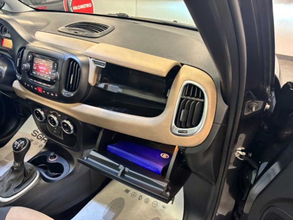 Fiat 500L 1.3 Multijet 85 CV Dualogic Lounge (18)