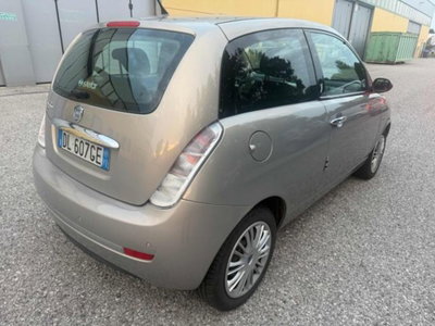 Lancia Ypsilon 1.2 Argento (13)