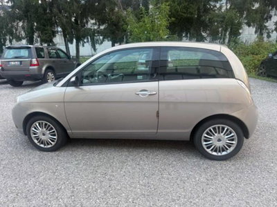 Lancia Ypsilon 1.2 Argento (16)