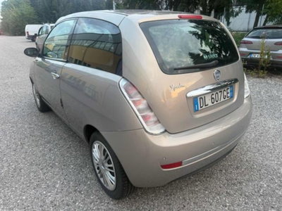Lancia Ypsilon 1.2 Argento (17)
