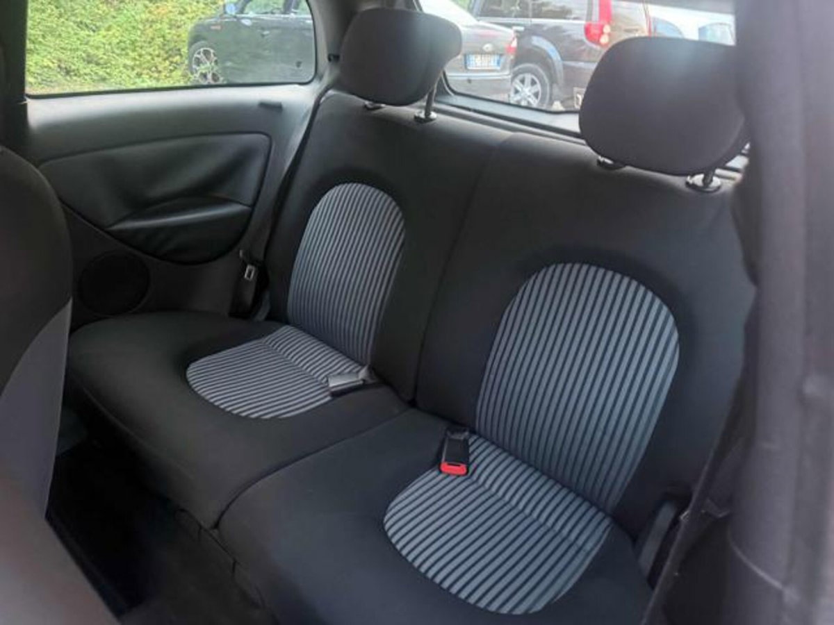 Lancia Ypsilon 1.2 Argento (4)
