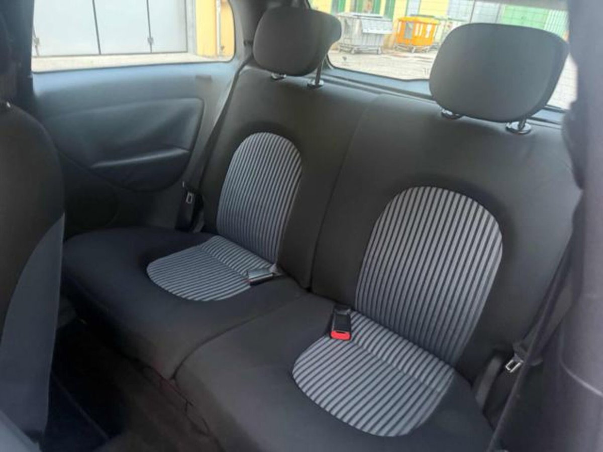 Lancia Ypsilon 1.2 Argento (8)