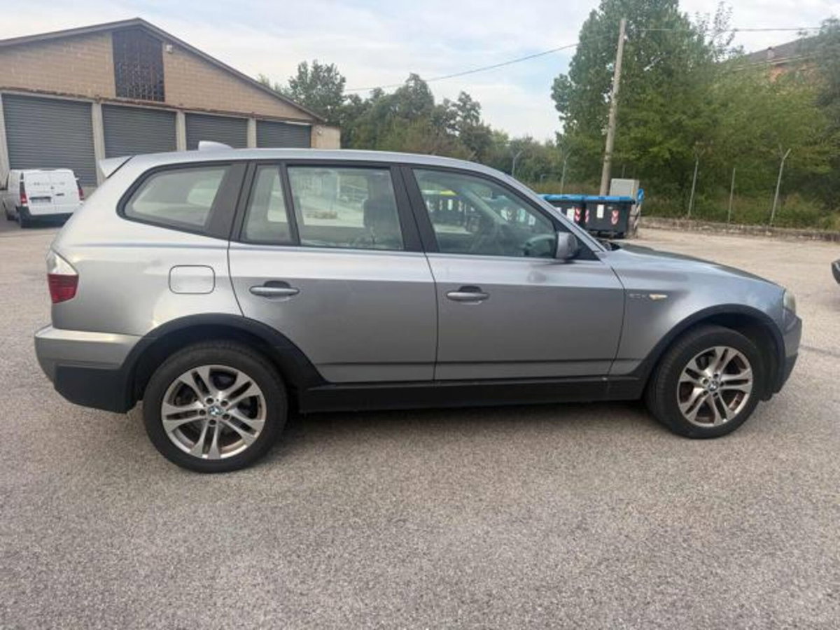 BMW X3 2.0d cat Futura (13)