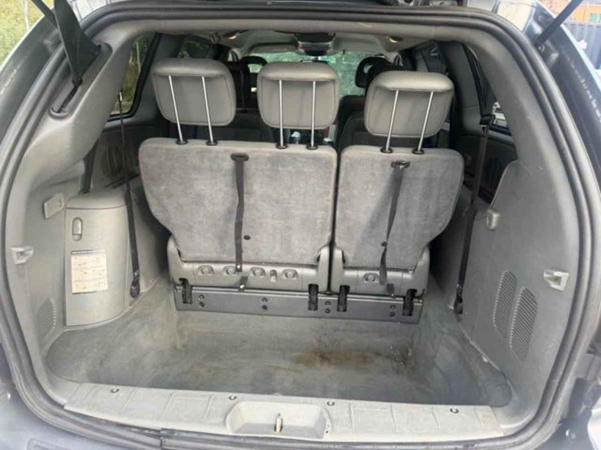 Chrysler Grand Voyager Grand Voyager 2.8 CRD cat Limited Auto (12)