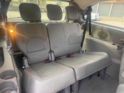 Chrysler Grand Voyager Grand Voyager 2.8 CRD cat Limited Auto (5)