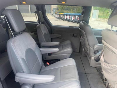 Chrysler Grand Voyager Grand Voyager 2.8 CRD cat Limited Auto (6)