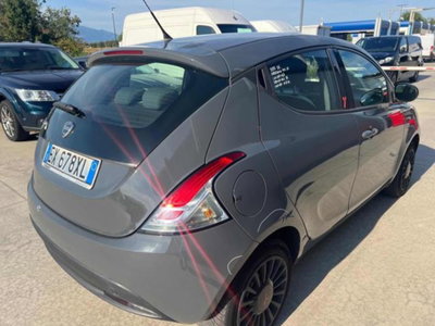 Lancia Ypsilon 1.2 69 CV 5 porte Elle (16)