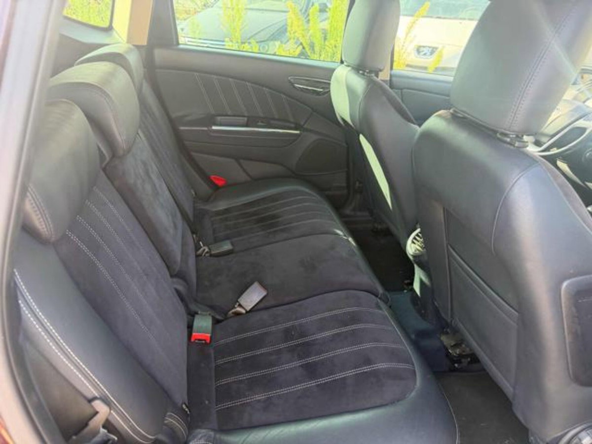 Lancia Delta 1.6 MJT DPF Platino (7)