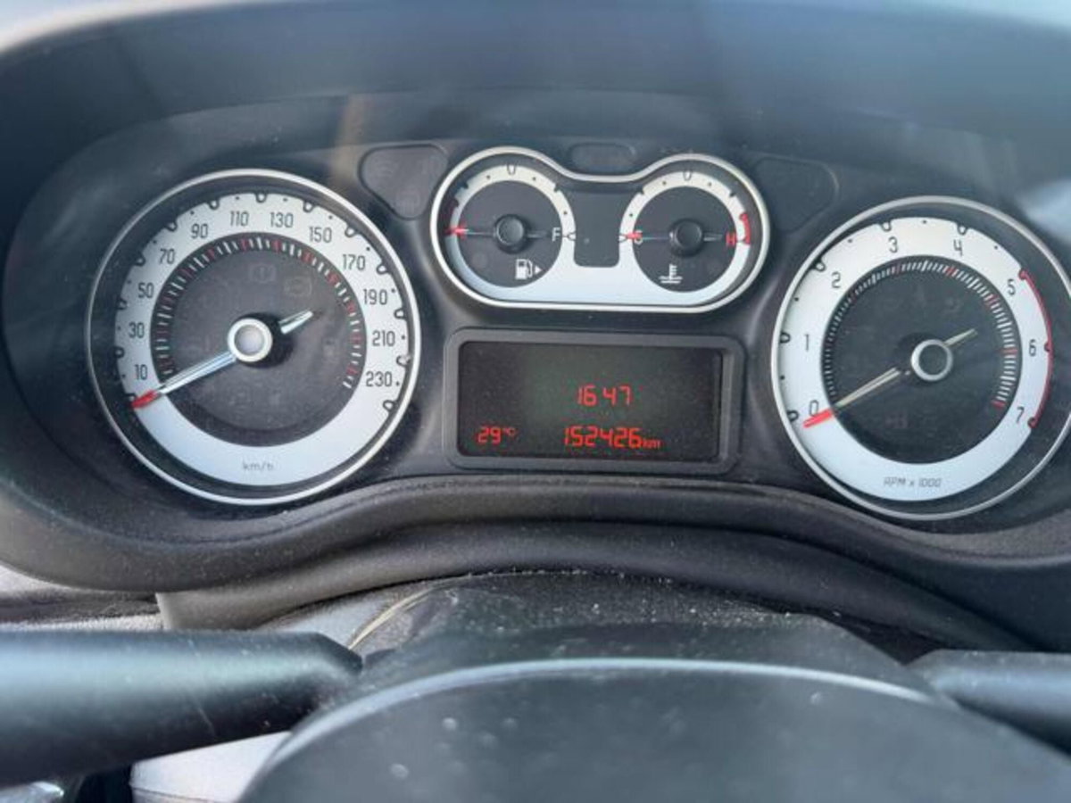 Fiat 500L 1.3 Multijet 85 CV Dualogic Lounge (2)
