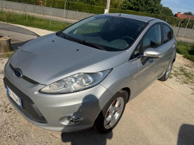 Ford Fiesta 1.4 5 porte Bz.- GPL Titanium usata