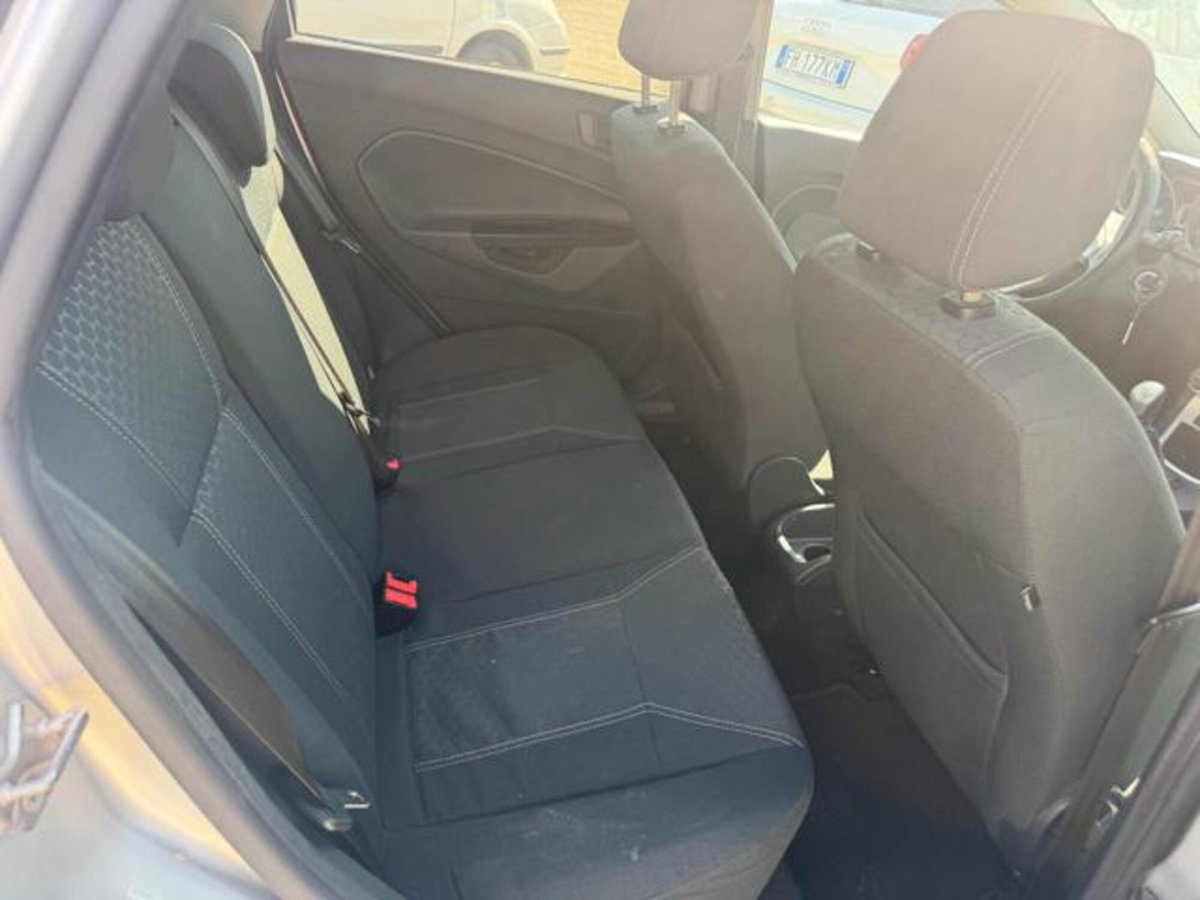 Ford Fiesta 1.4 5 porte Bz.- GPL Titanium (20)