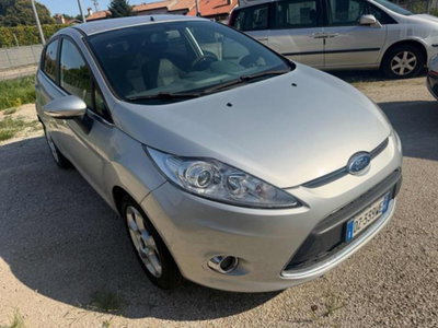 Ford Fiesta 1.4 5 porte Bz.- GPL Titanium (3)