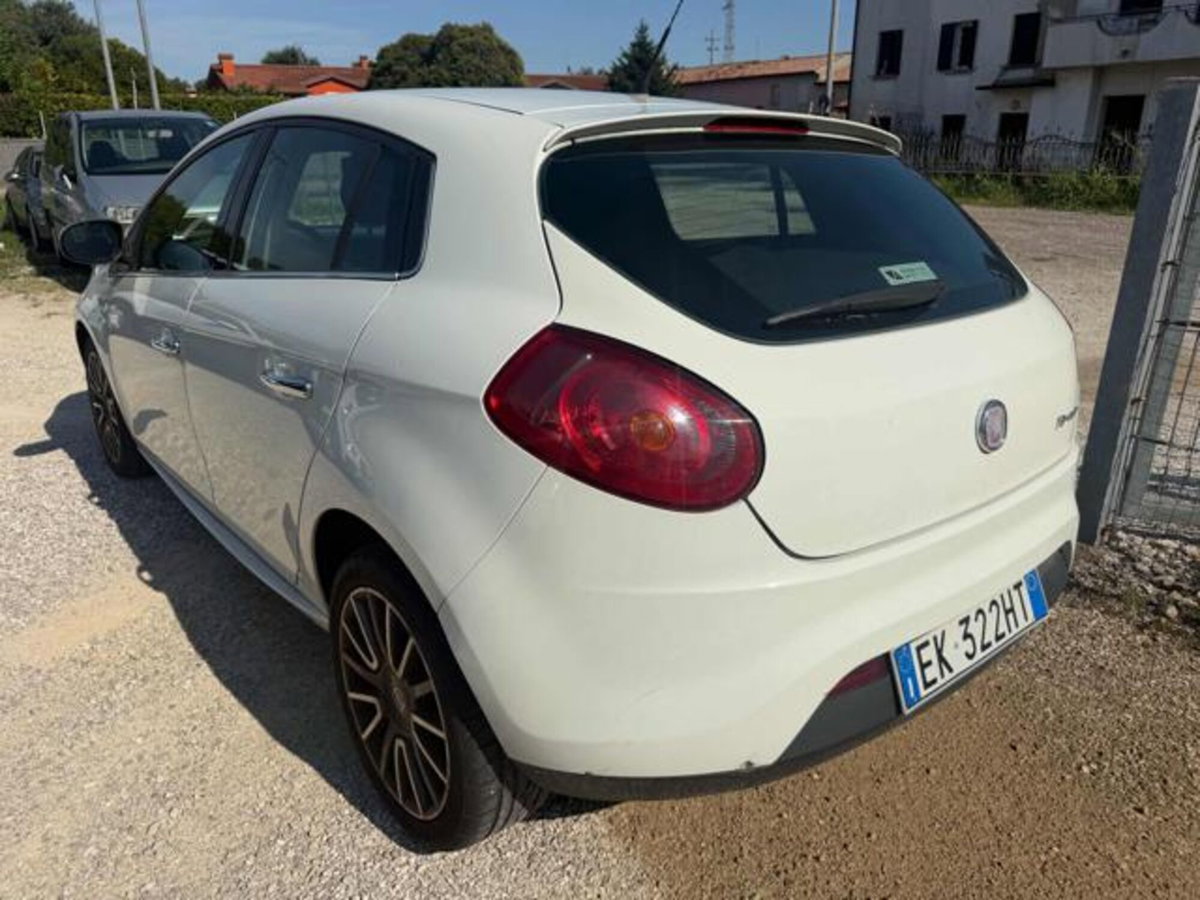 Fiat Bravo 1.6 MJT 105 CV DPF Emotion (9)