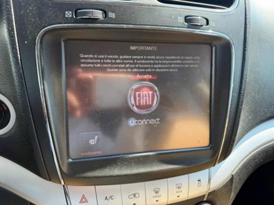 Fiat Freemont 2.0 Mjt 170 CV 4x4 Automatica Lounge (5)