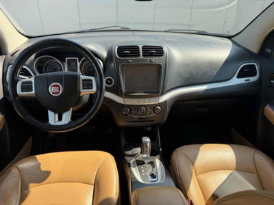 Fiat Freemont 2.0 Mjt 170 CV 4x4 Automatica Lounge (6)