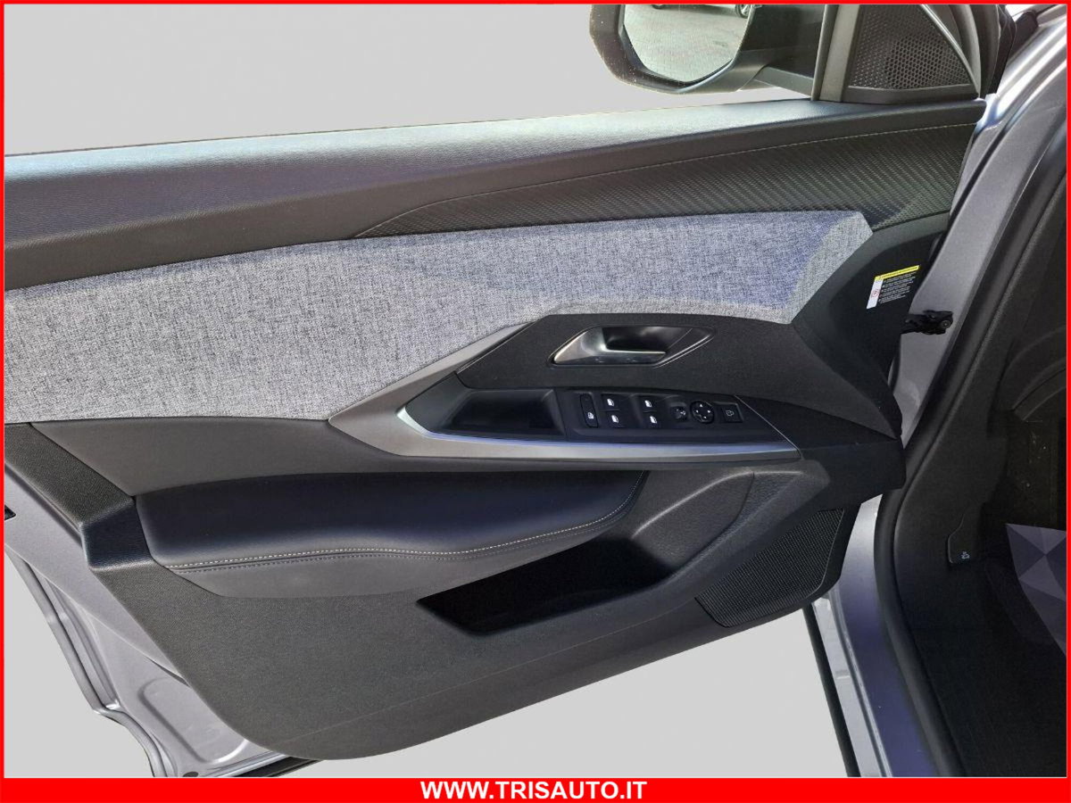 Peugeot 3008 1.2 hybrid Allure Business 145cv e-dcs6 (12)