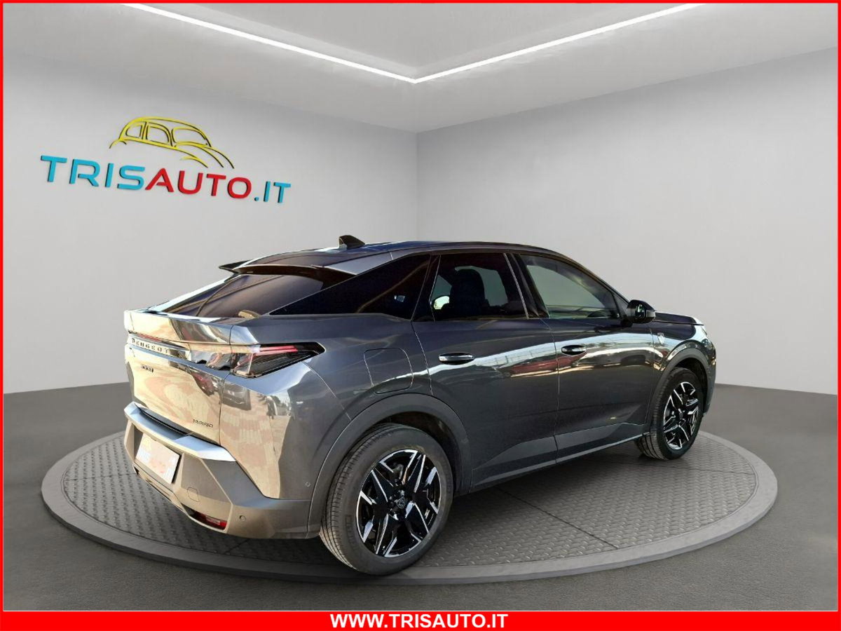 Peugeot 3008 1.2 hybrid GT 145cv e-dcs6 (4)