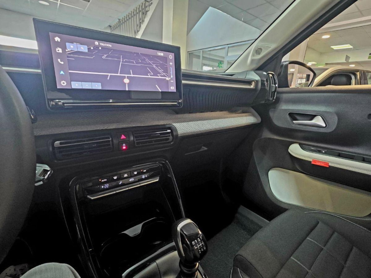 Citroen C3 1.2 puretech turbo Max 100cv s&s (15)