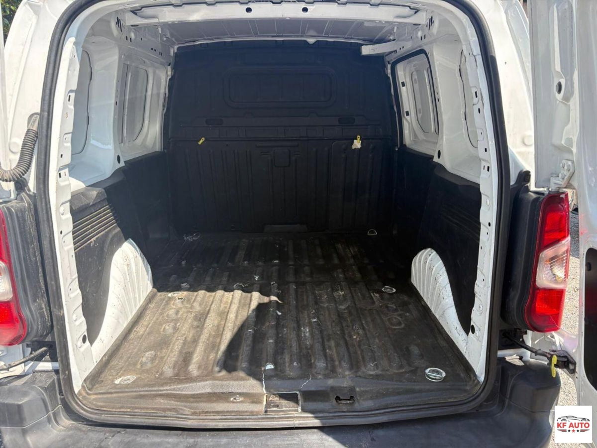 Citroen Berlingo Furgone BlueHDi 100 S&S Van M Club (15)