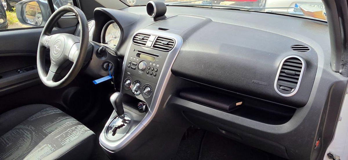 Opel Agila 1.2 16V 94 CV Elective (19)