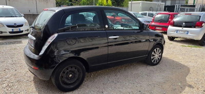 Lancia Ypsilon 1.4 Argento Ecochic GPL (7)