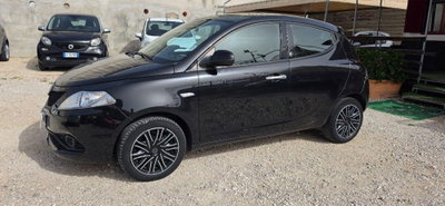 Lancia Ypsilon 1.2 69 CV 5 porte GPL Ecochic Gold (3)