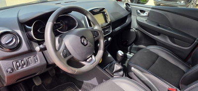 Renault Clio TCe 12V 90 CV GPL 5 porte Moschino Zen (10)