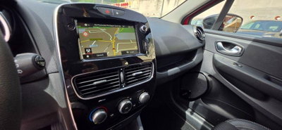 Renault Clio TCe 12V 90 CV GPL 5 porte Moschino Zen (14)