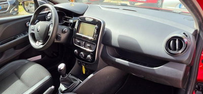 Renault Clio TCe 12V 90 CV GPL 5 porte Moschino Zen (18)