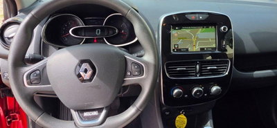 Renault Clio TCe 12V 90 CV GPL 5 porte Moschino Zen (19)