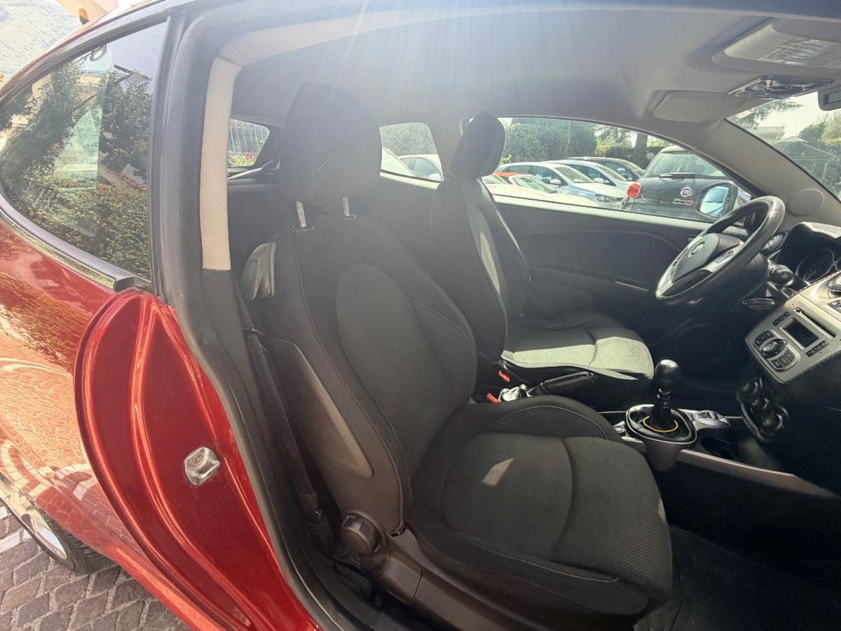 Alfa Romeo MiTo 1.4 78 CV Distinctive Premium Pack (5)