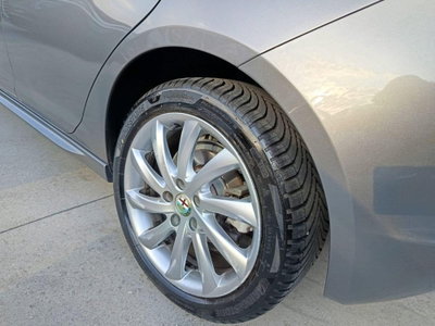 Alfa Romeo Giulietta 1.4 Turbo Giulietta 120cv (10)