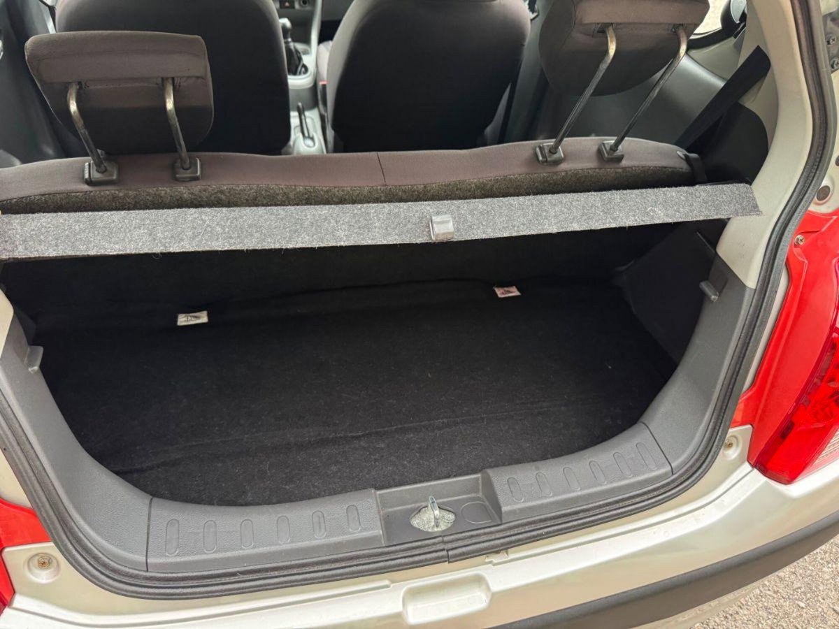 Nissan Pixo 1.0 5 porte GPL Eco Active (15)