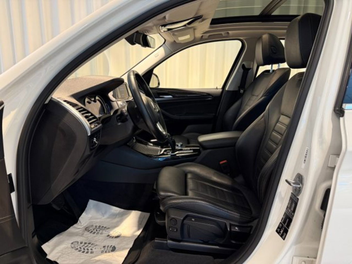 BMW X3 xDrive20d xLine (4)
