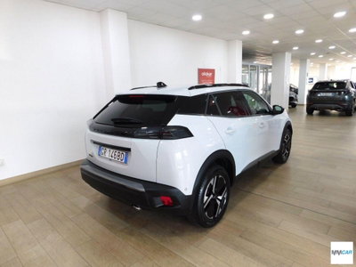 Peugeot 2008 BlueHDi 130 S&S EAT8 Allure Pack (3)