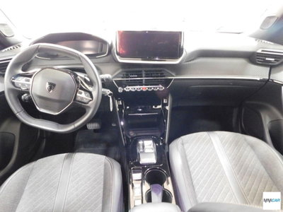 Peugeot 2008 BlueHDi 130 S&S EAT8 Allure Pack (6)
