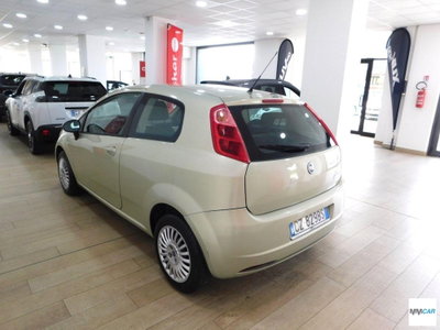Fiat Grande Punto 1.2 3 porte Active (4)