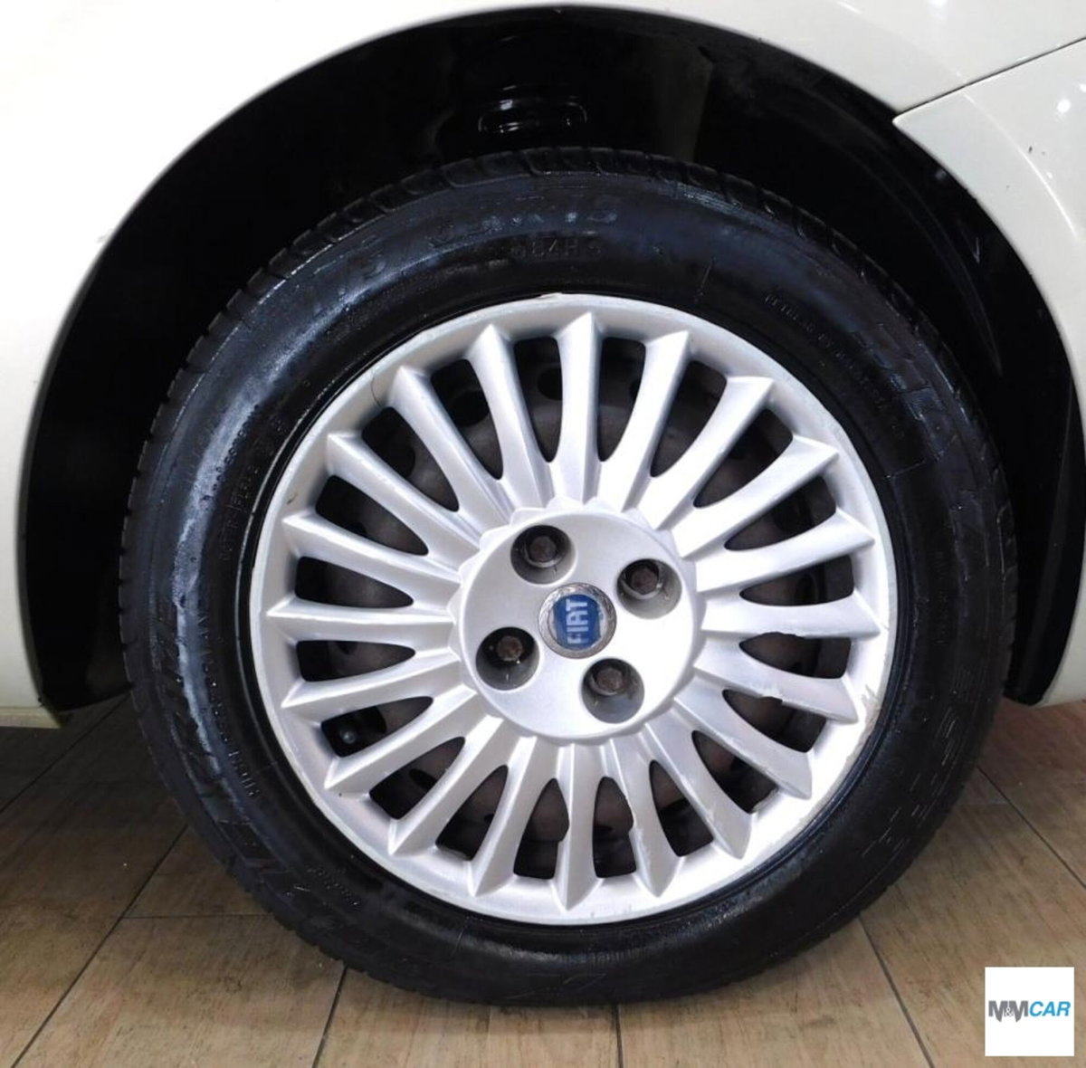 Fiat Grande Punto 1.2 3 porte Active (8)