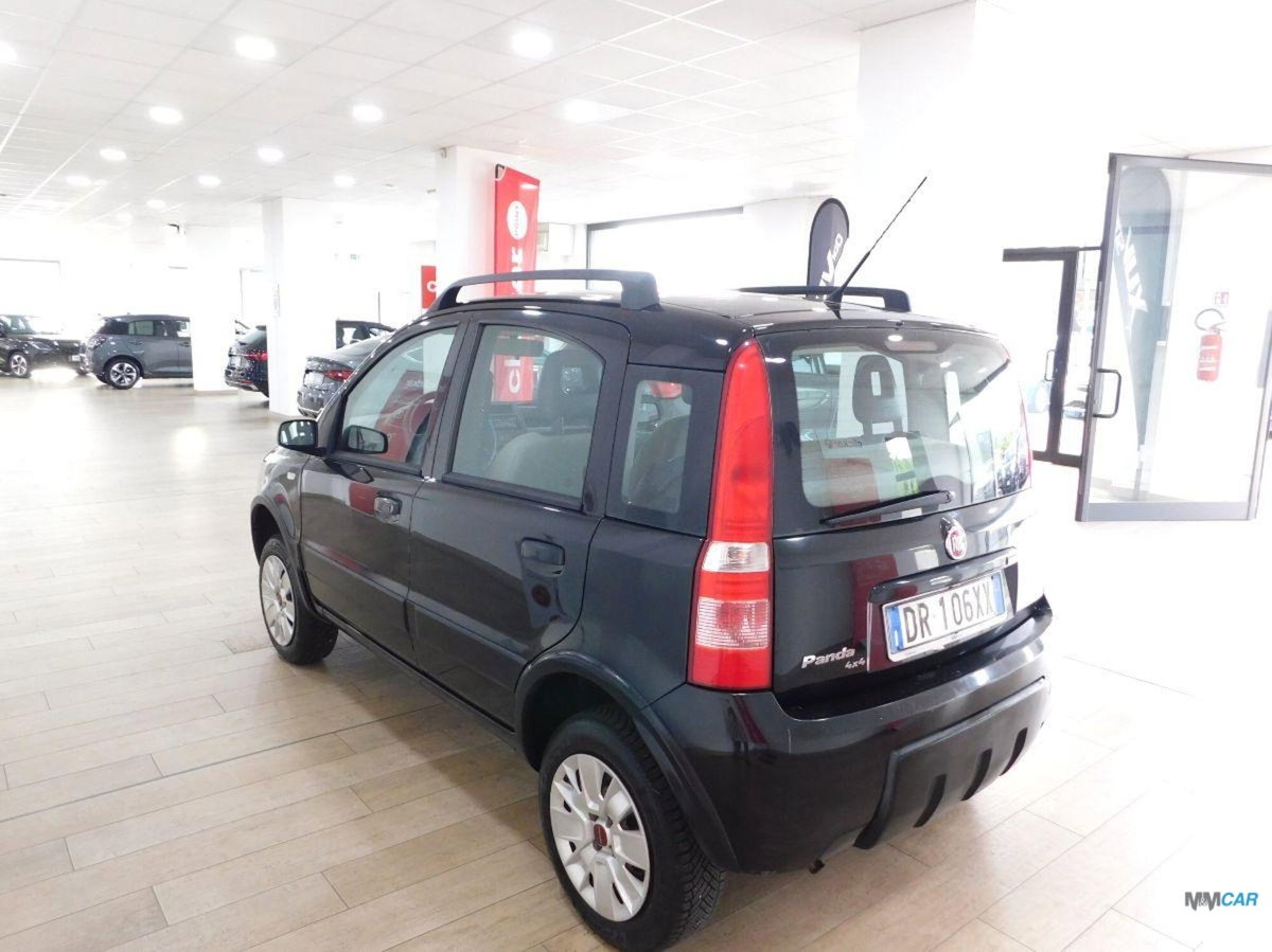 Fiat Panda 1.2 4x4 Climbing (4)