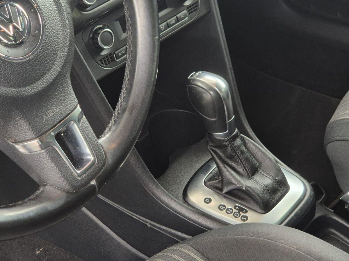 Volkswagen Polo 1.6 TDI 90CV DPF DSG 5 porte Highline (5)