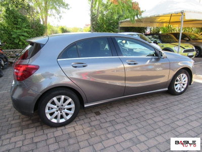 Mercedes-Benz Classe A 160 d Automatic Premium (5)