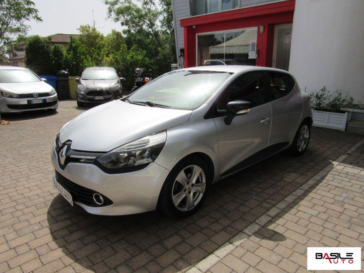 Renault Clio 1.5 dCi 8V 75CV 5 porte Live (2)
